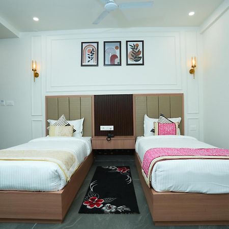 Hotel Anaya Retreat Varanasi Esterno foto