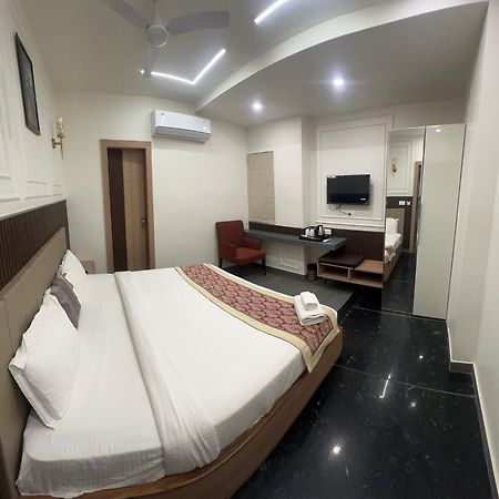 Hotel Anaya Retreat Varanasi Esterno foto