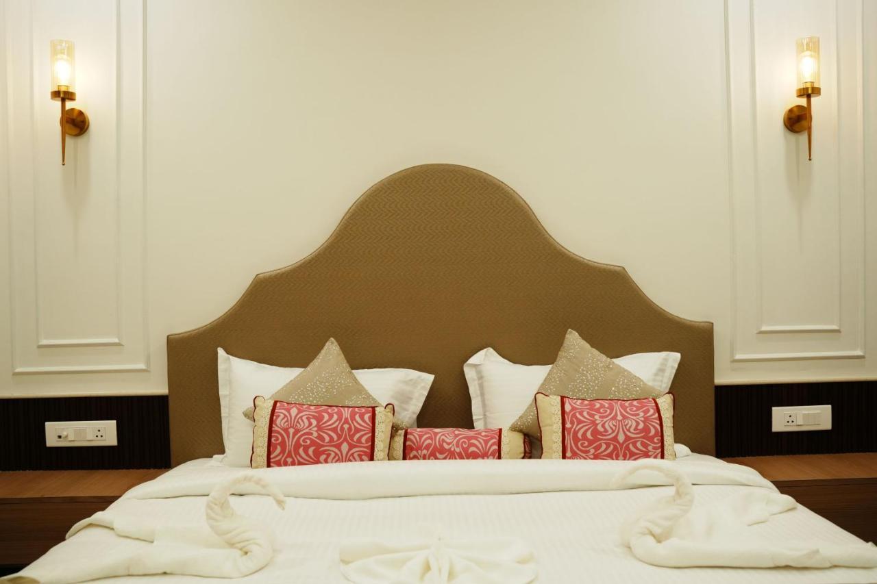 Hotel Anaya Retreat Varanasi Esterno foto