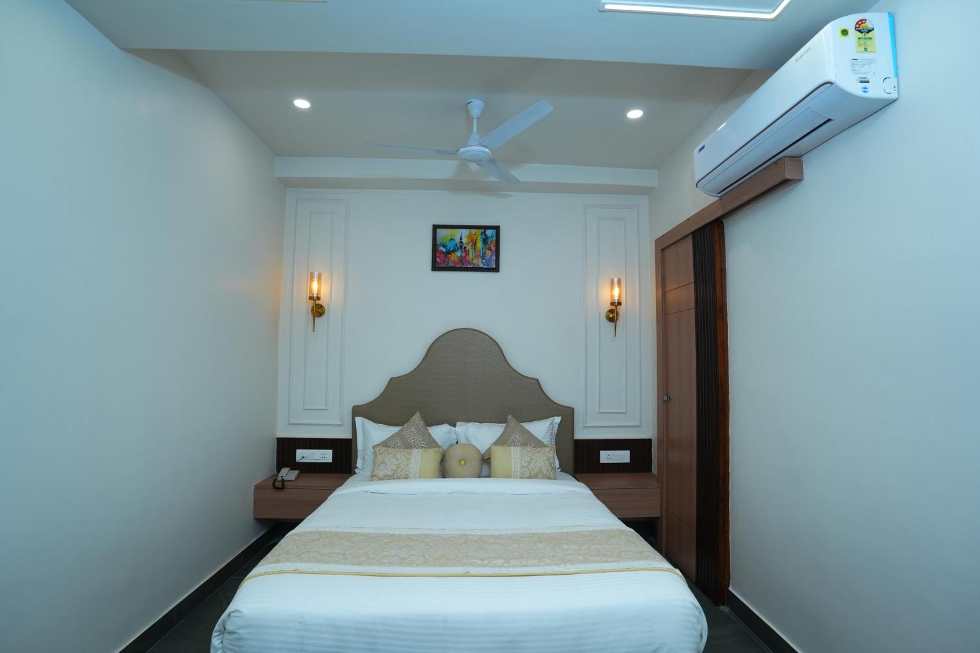 Hotel Anaya Retreat Varanasi Esterno foto